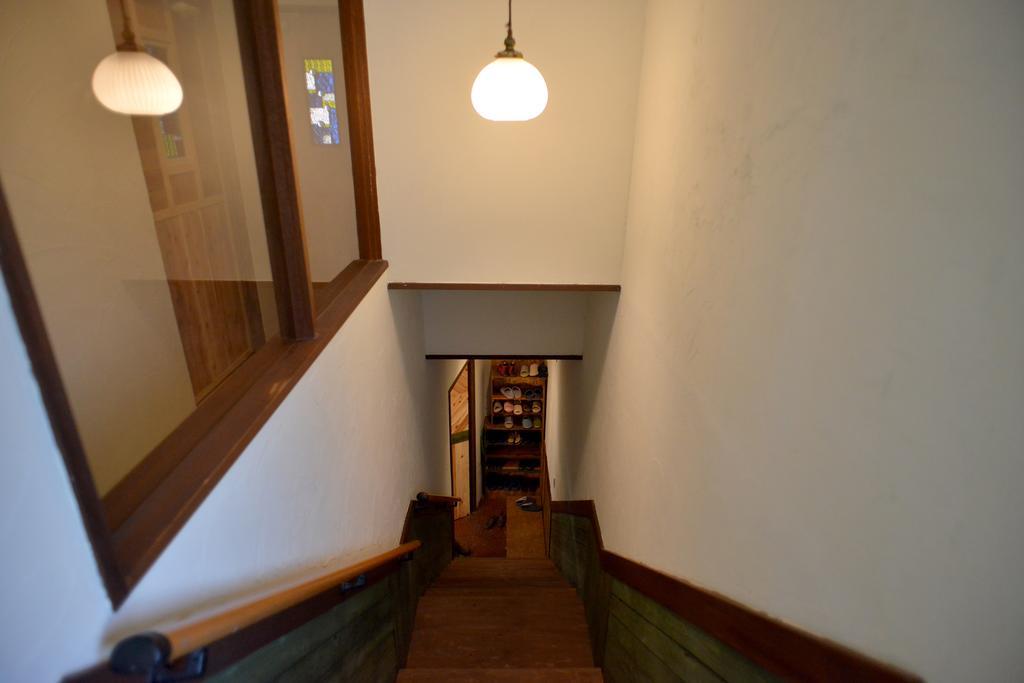 Good Trip Hostel & Bar Одавара Экстерьер фото