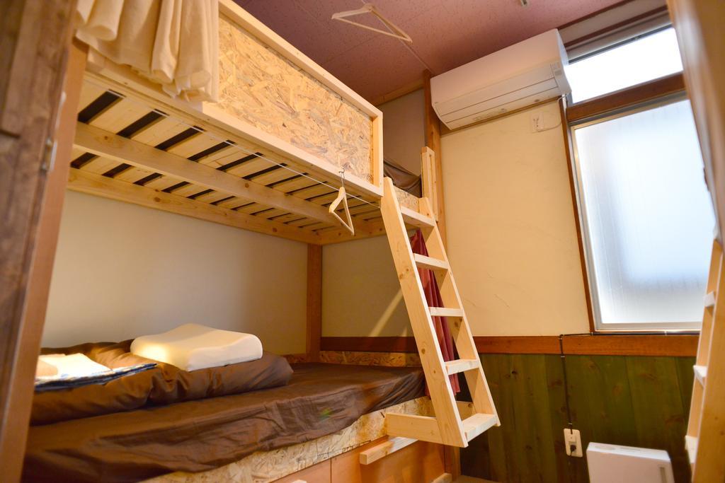 Good Trip Hostel & Bar Одавара Экстерьер фото