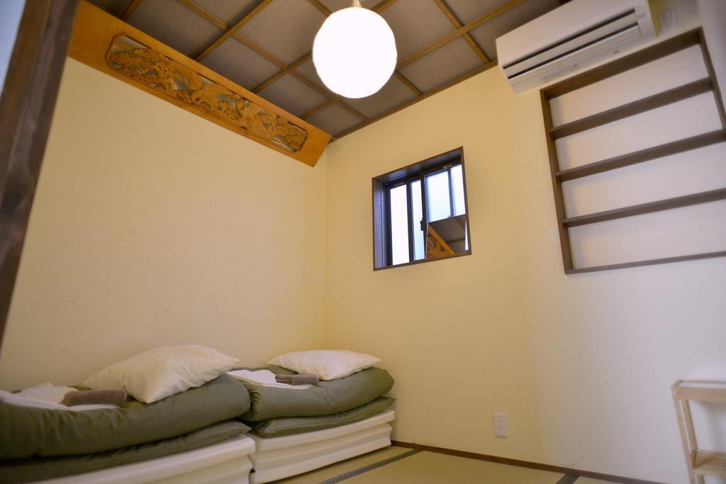 Good Trip Hostel & Bar Одавара Экстерьер фото